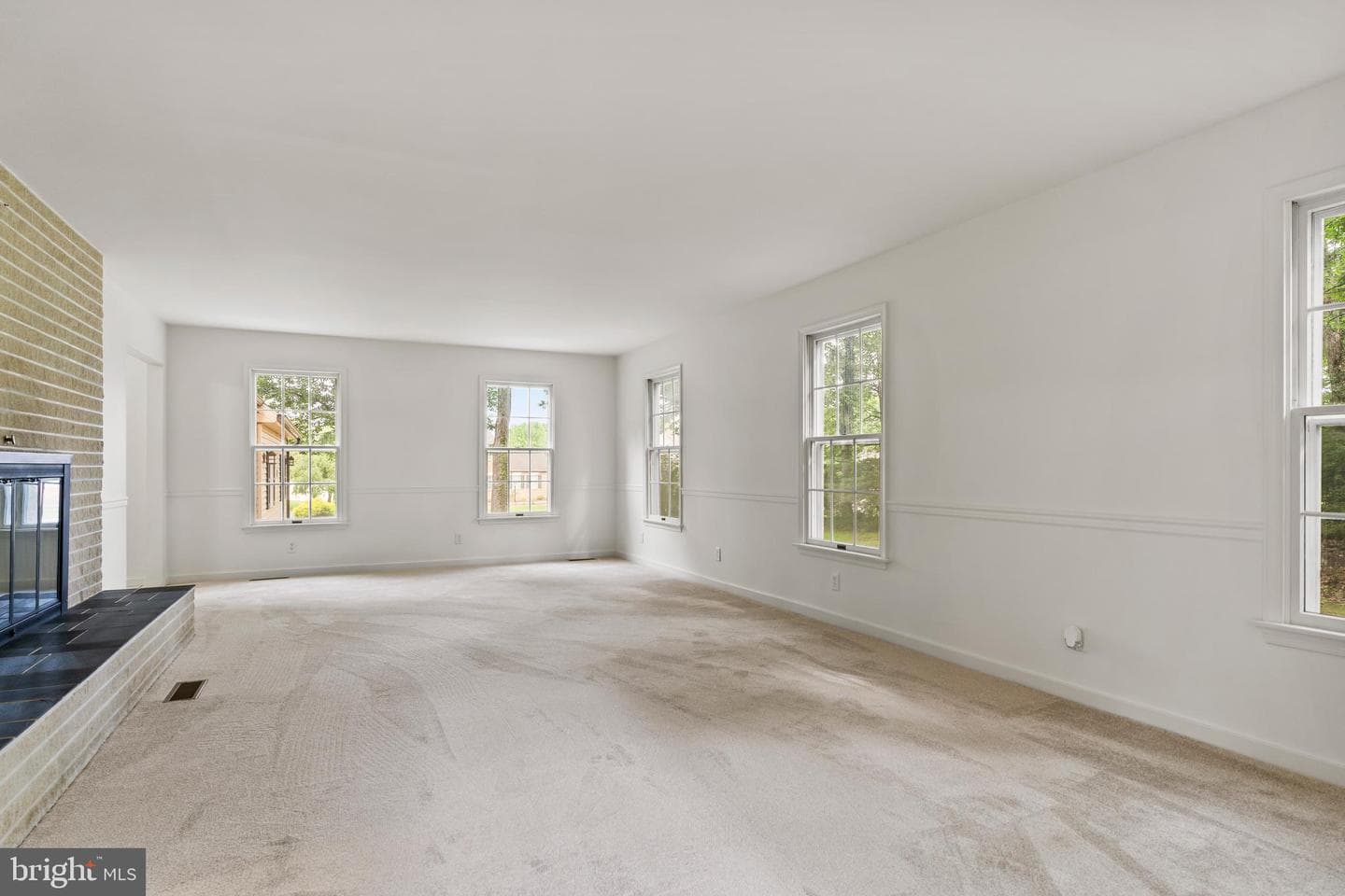 7 Forest Lane photo 14