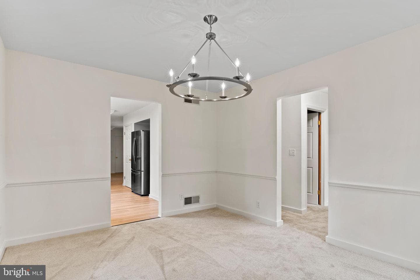 7 Forest Lane photo 23