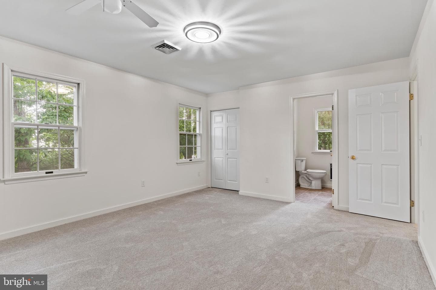 7 Forest Lane photo 30