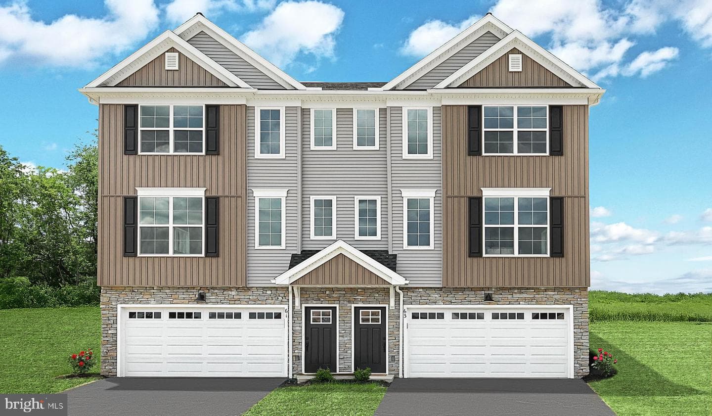 61 Glenn View photo 1