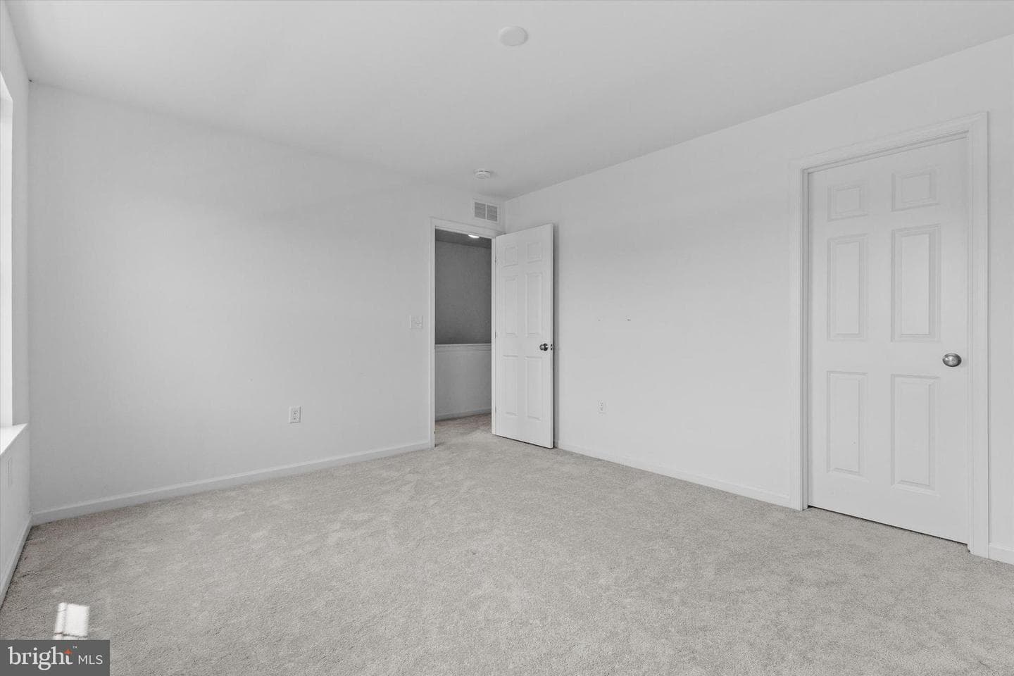 104 Berkshire Drive photo 34