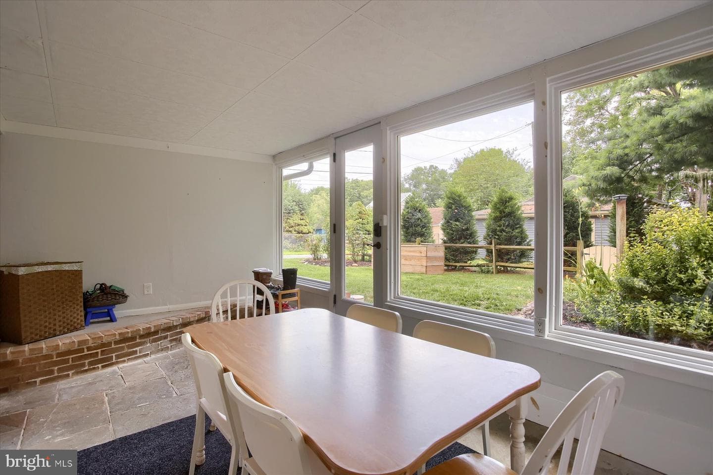 10 E Ridge Street photo 34