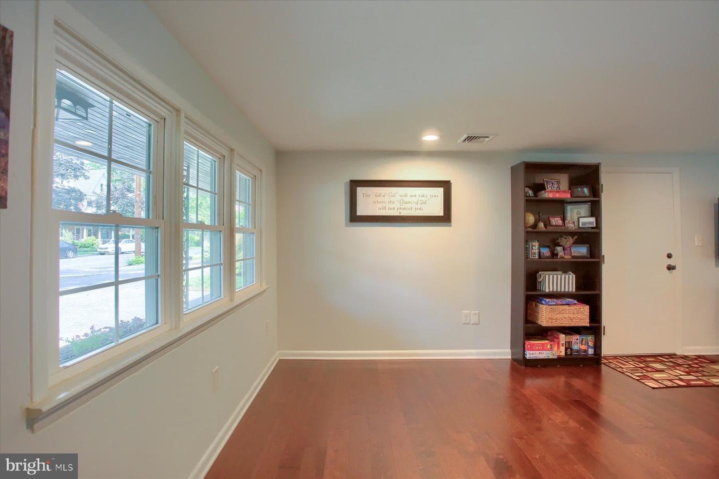 10 E Ridge Street photo 37
