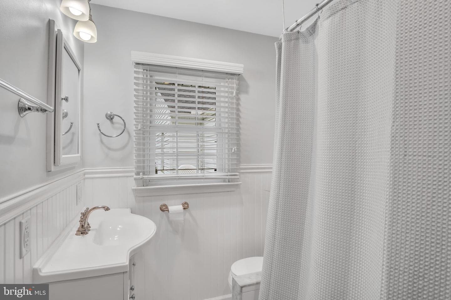 101 N Saint Johns Drive photo 27