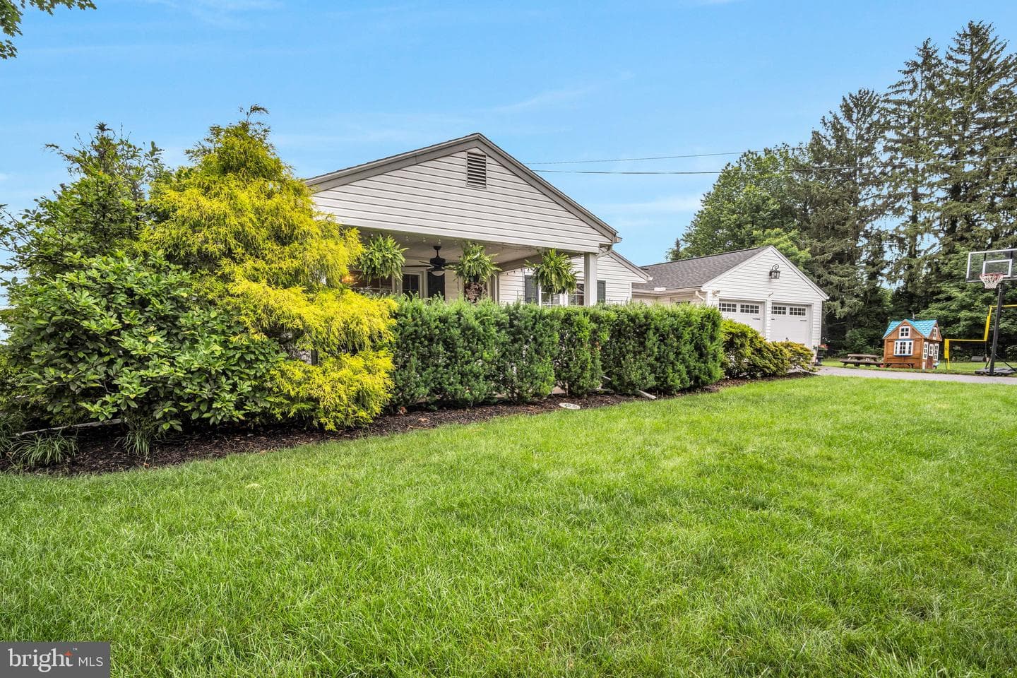 101 N Saint Johns Drive photo 4