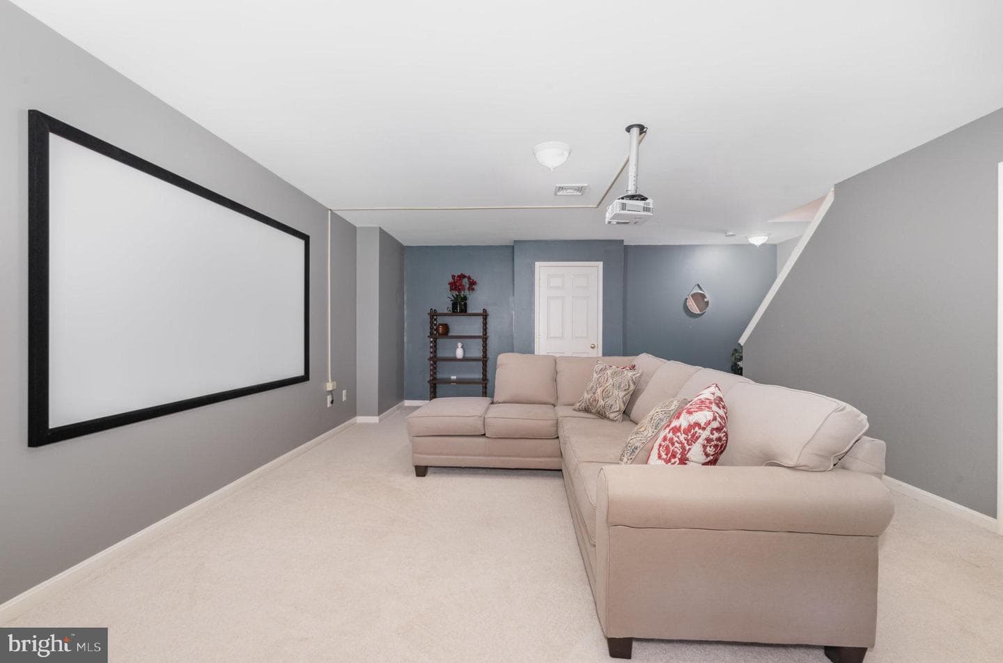 2393 Mill photo 23
