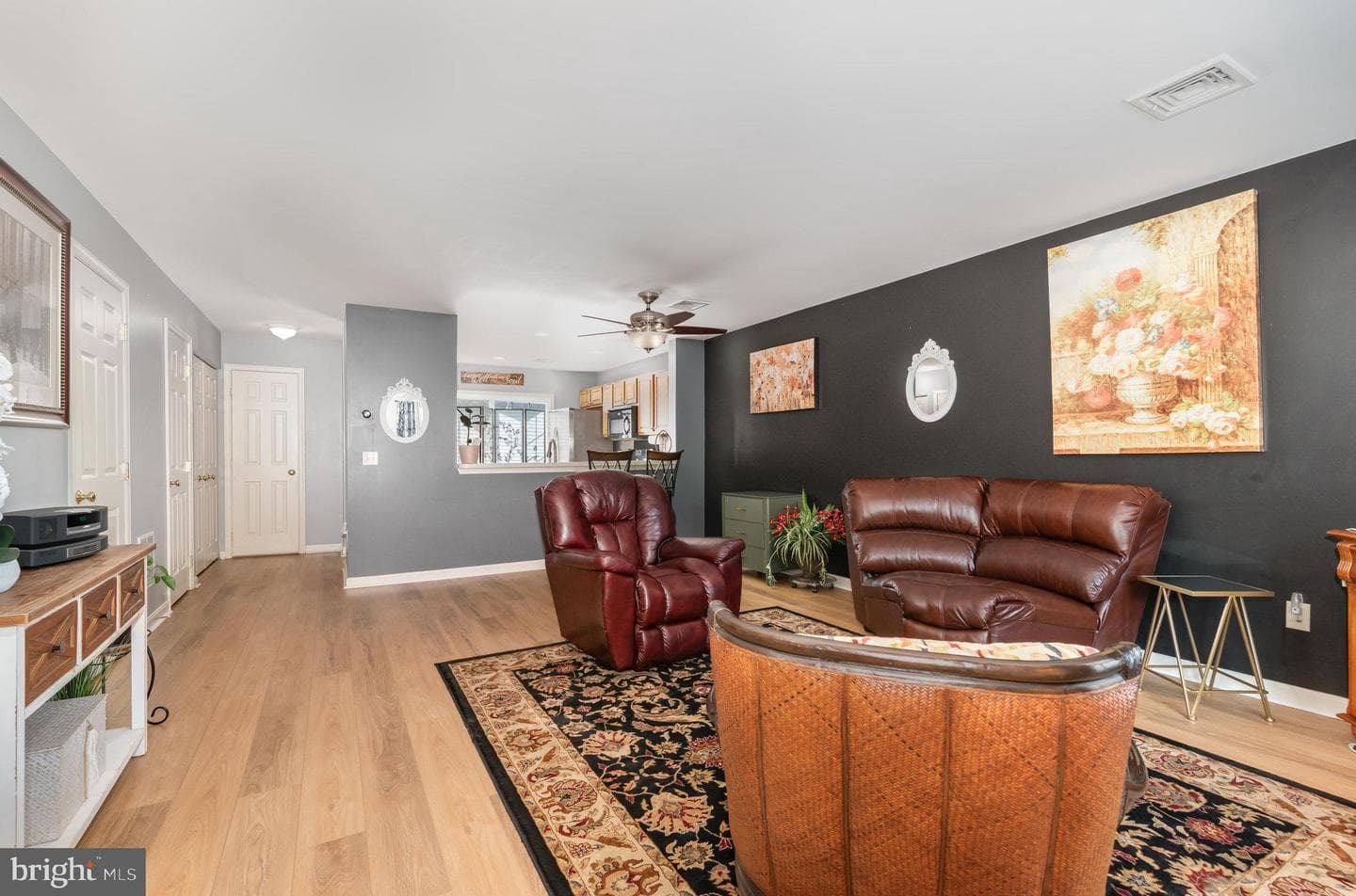 2393 Mill photo 3