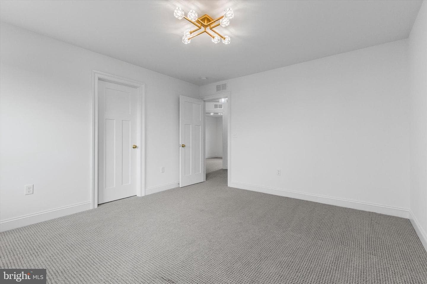 106 Berkshire Drive photo 23