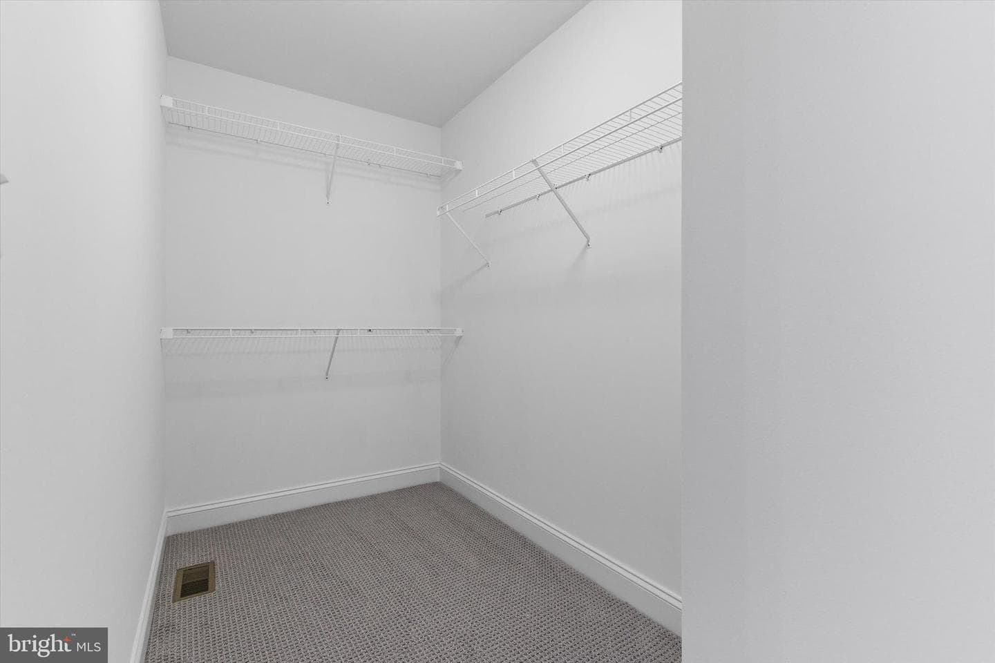 106 Berkshire Drive photo 30