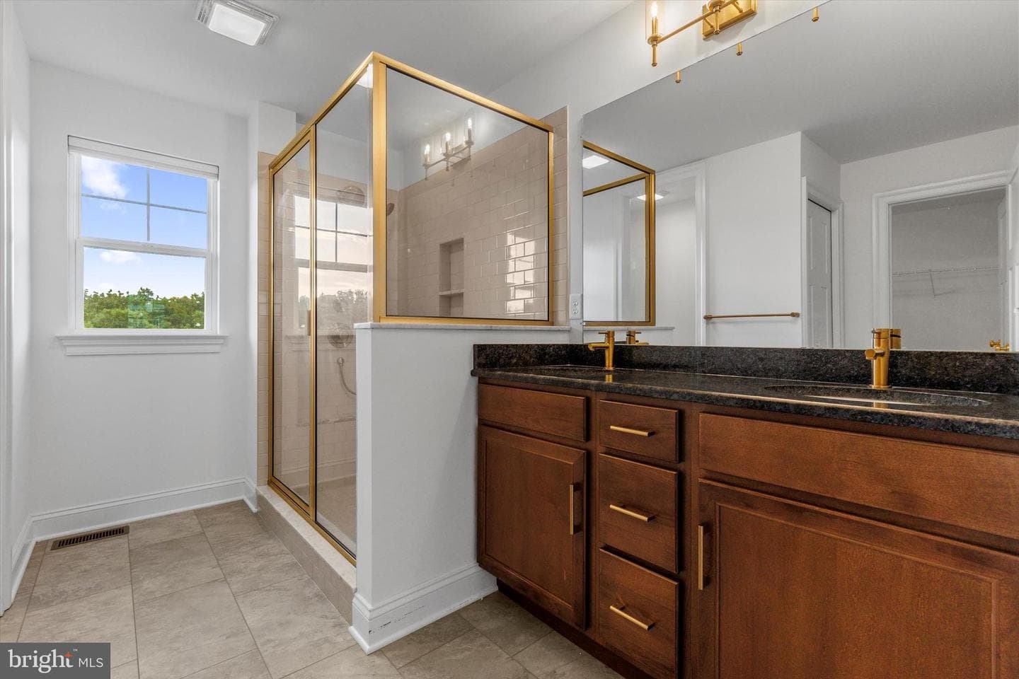 106 Berkshire Drive photo 39