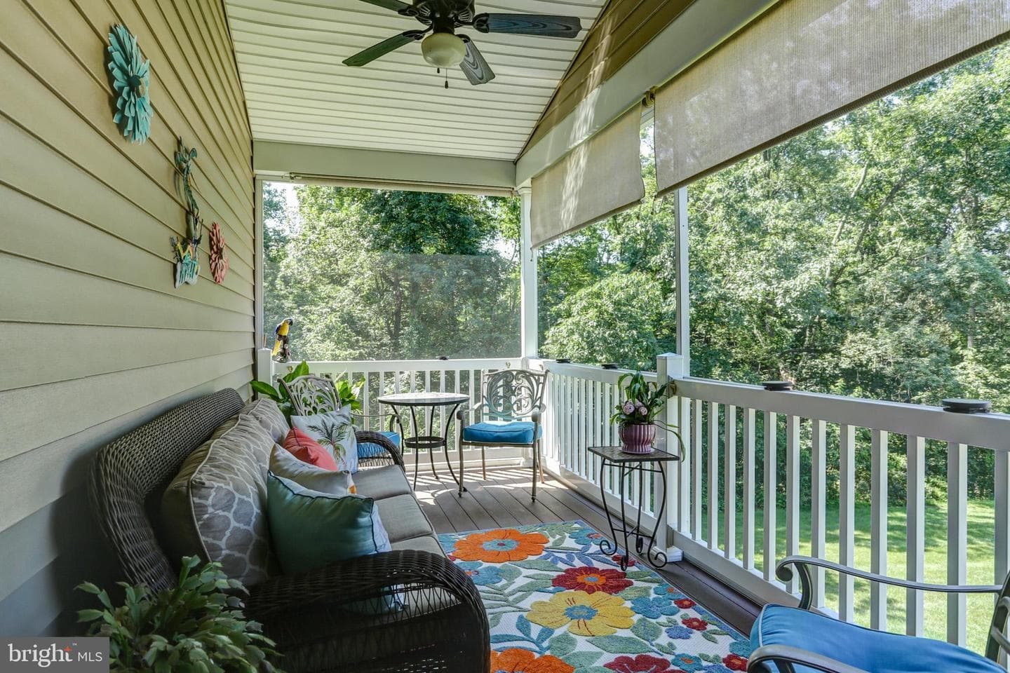 6210 Thornhill Lane photo 18