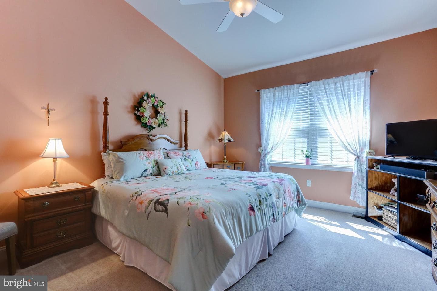 6210 Thornhill Lane photo 19