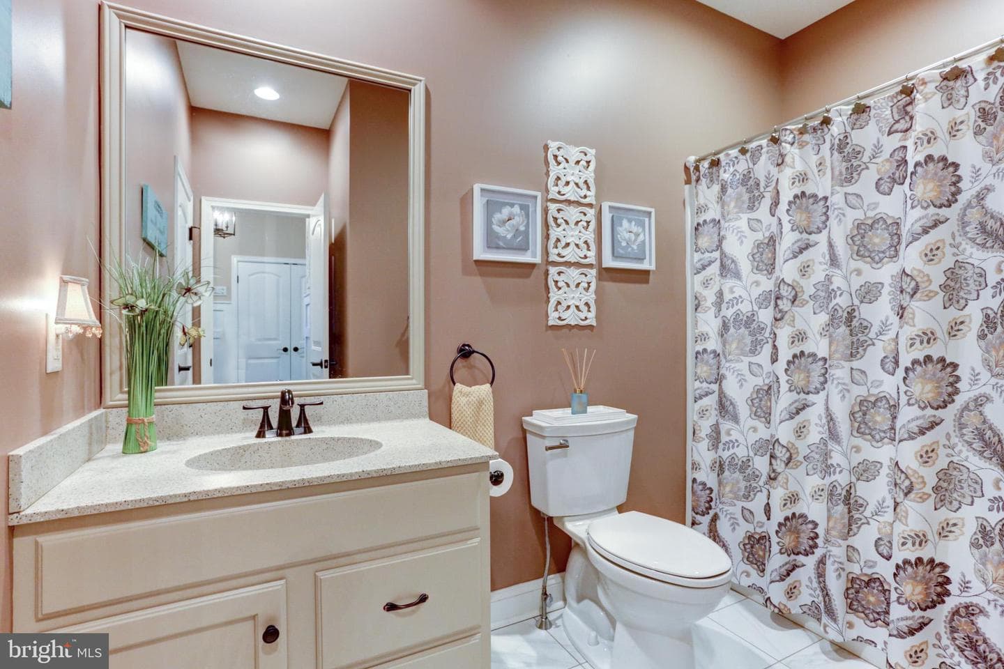 6210 Thornhill Lane photo 26