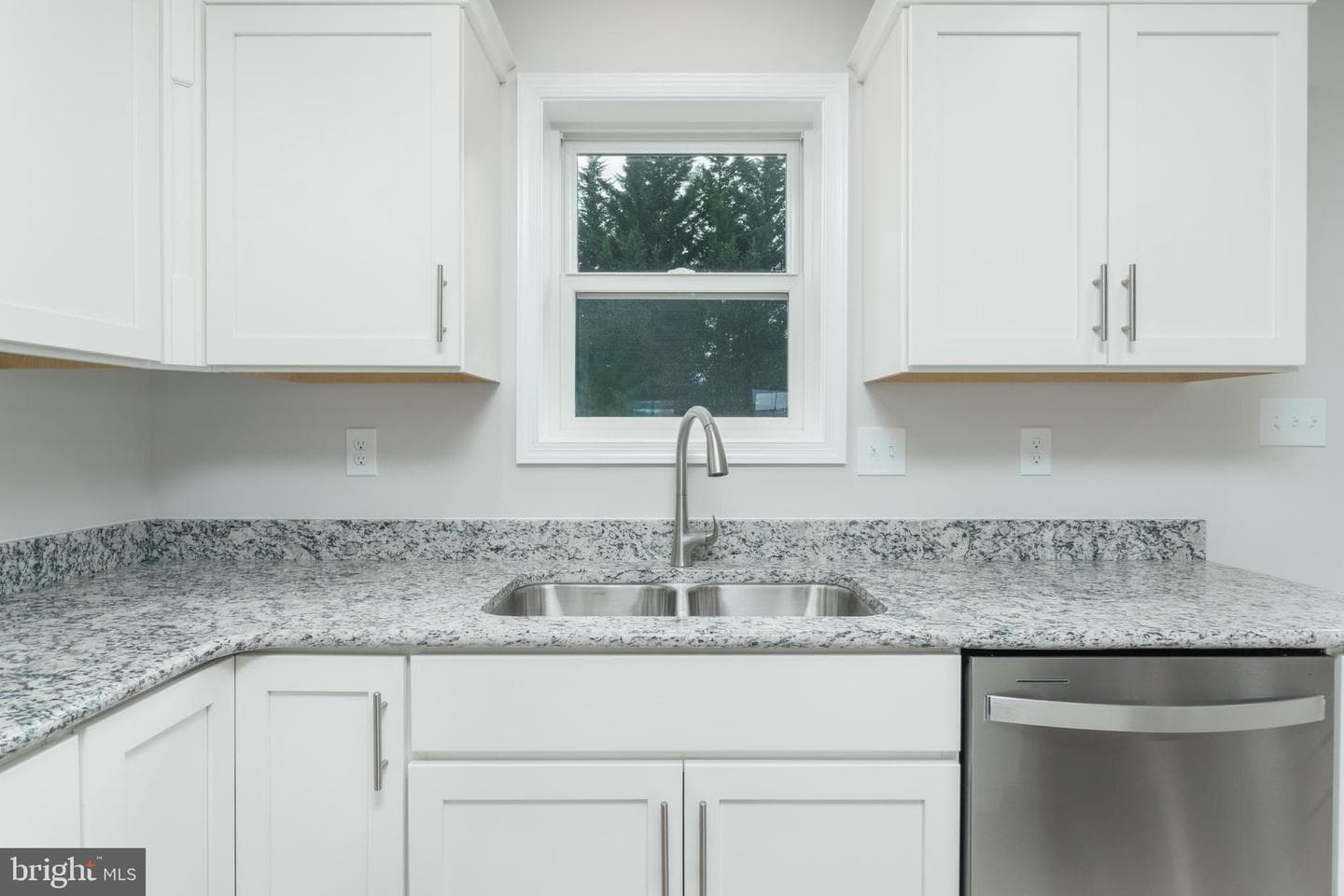 12 Cheltenham Lane photo 19