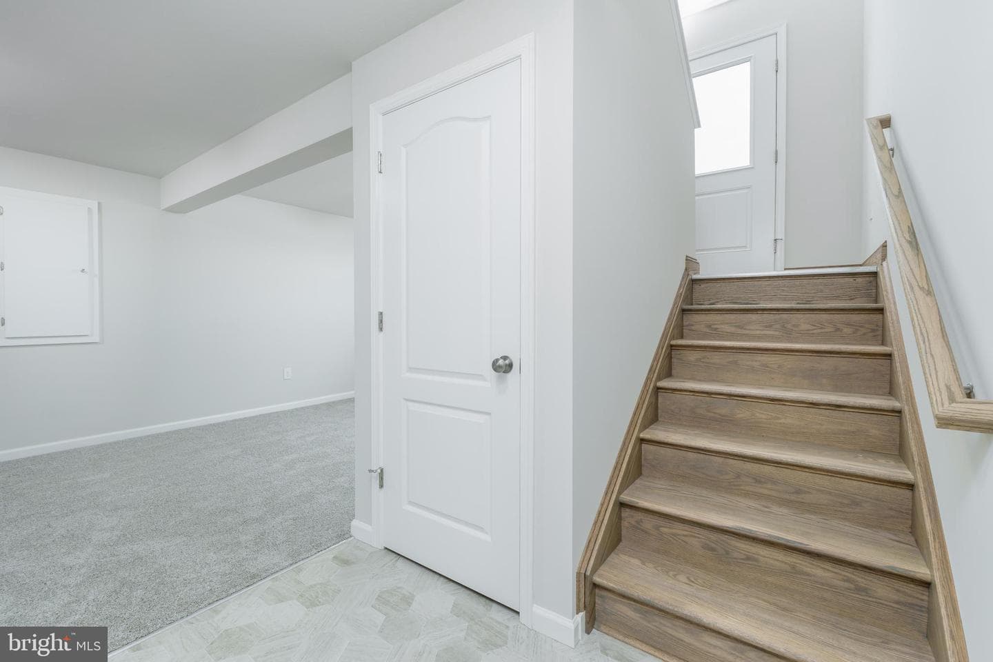 12 Cheltenham Lane photo 35