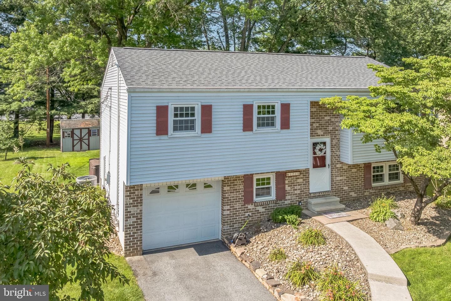 1210 Gross Drive photo 2