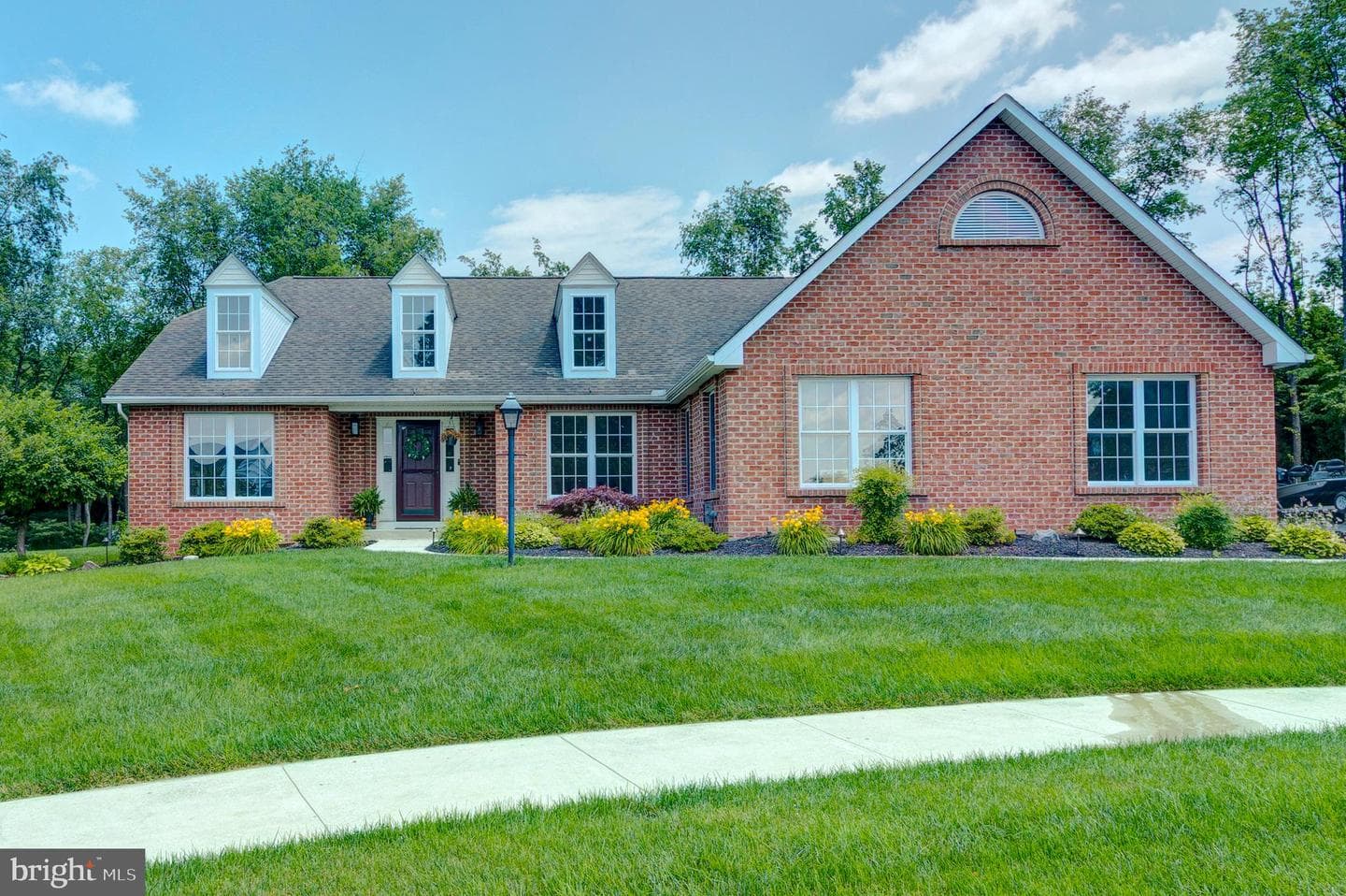 5802 Stephens Crossing photo 2