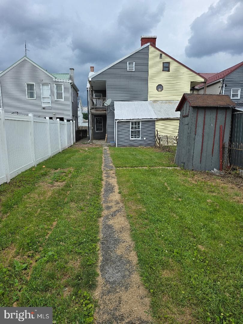 21 W Green Street photo 14