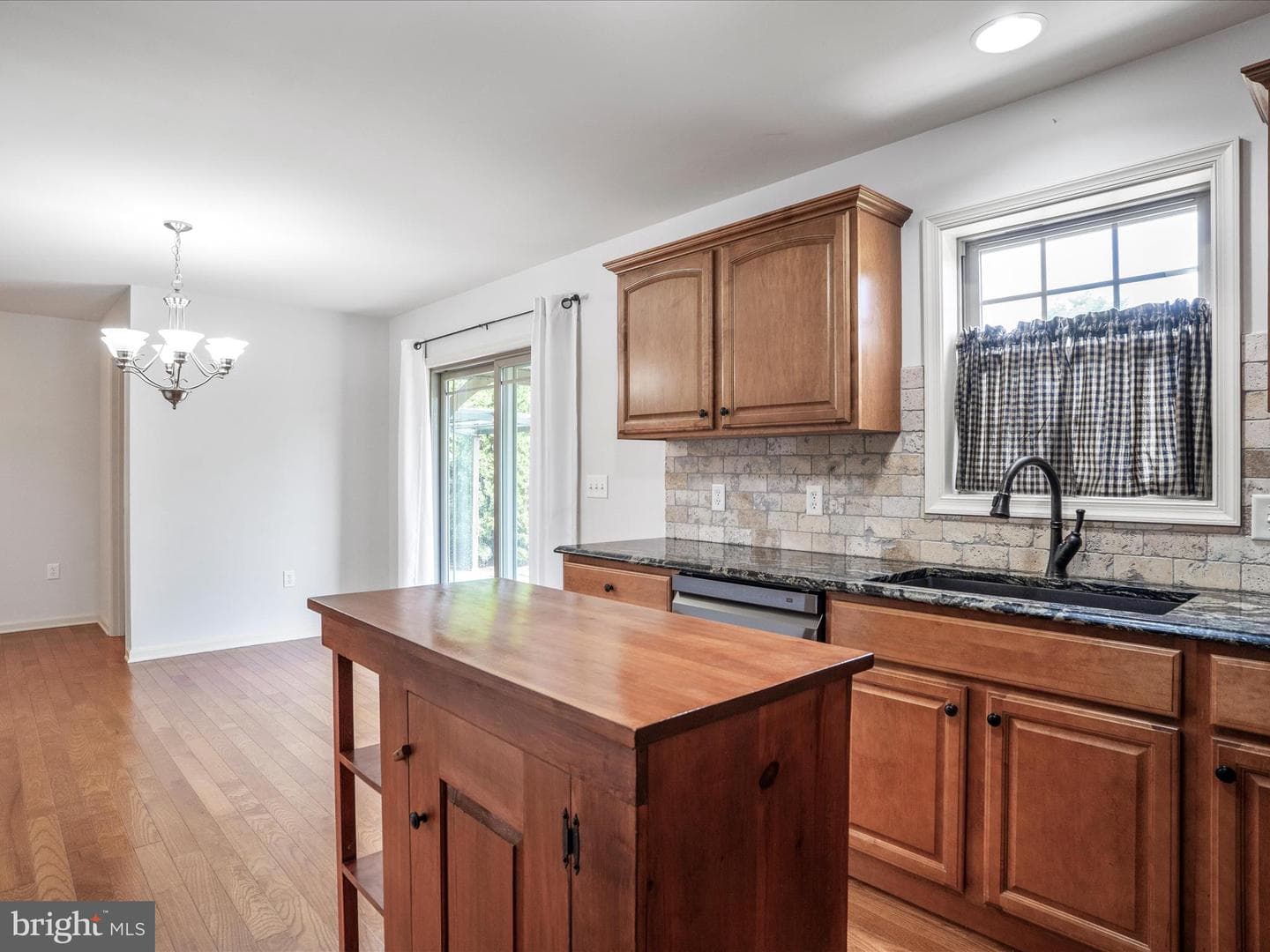 200 Westgate Drive photo 14