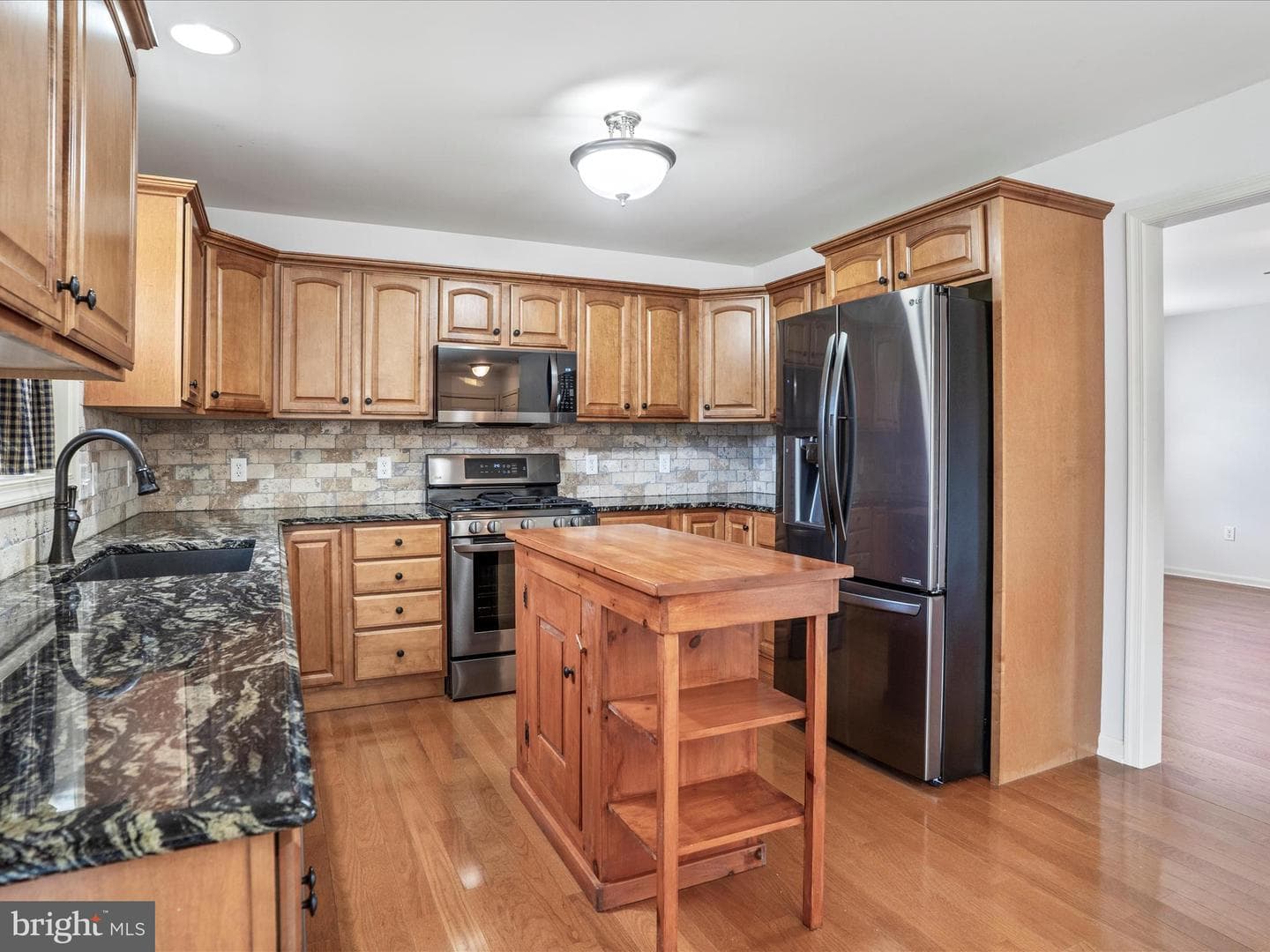 200 Westgate Drive photo 16