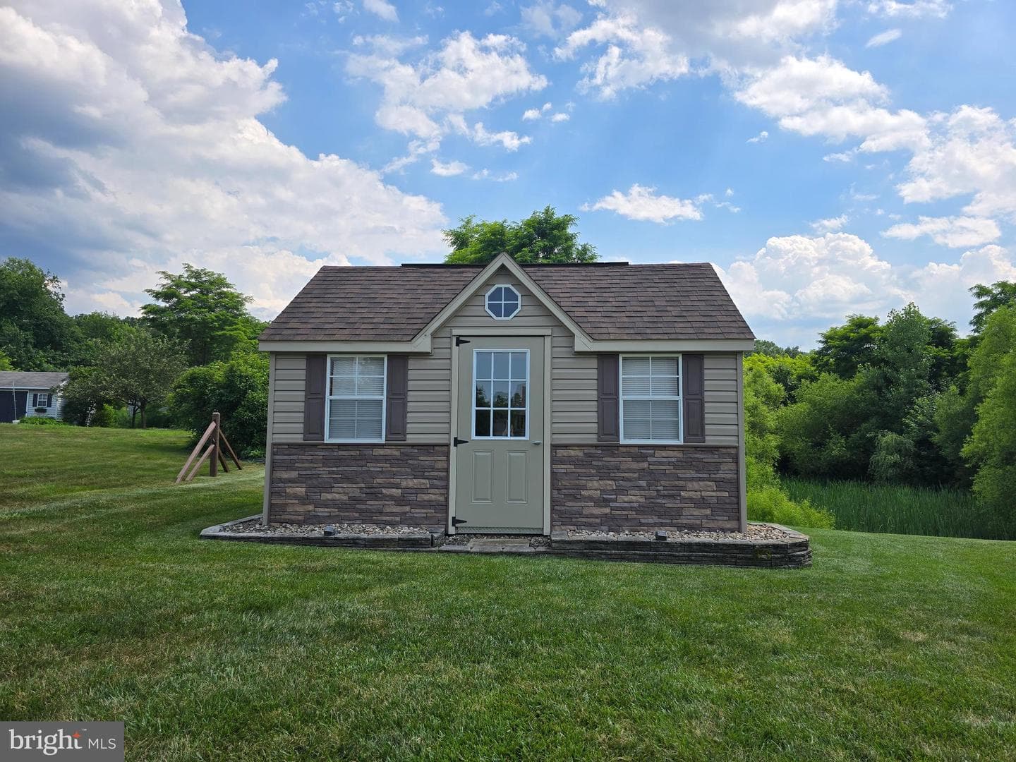 200 Westgate Drive photo 41