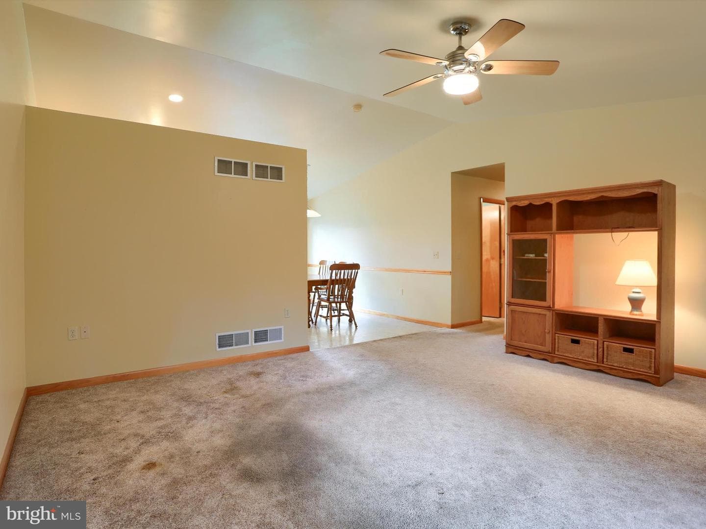 624 Diehl Road photo 9