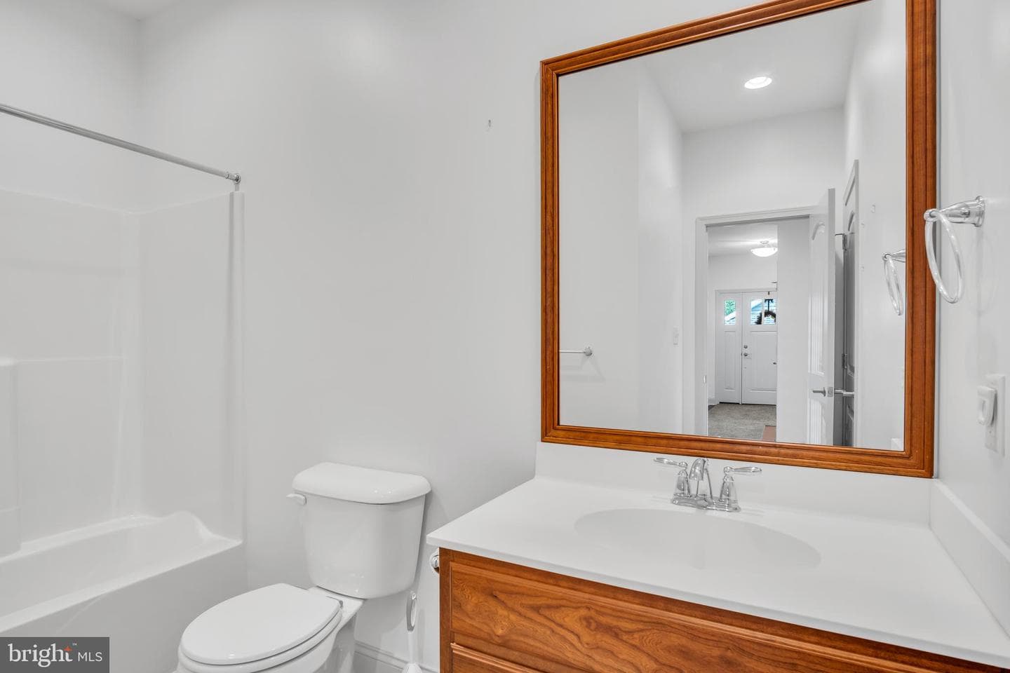 6235 Thornhill Lane photo 21