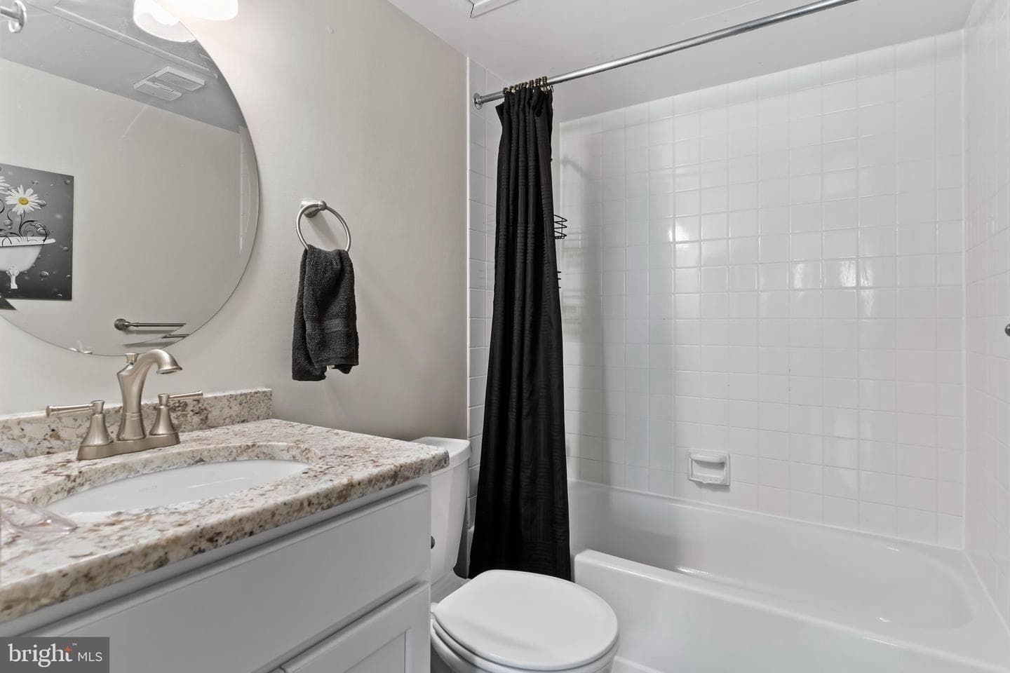 133 W Locust Street #218 photo 20