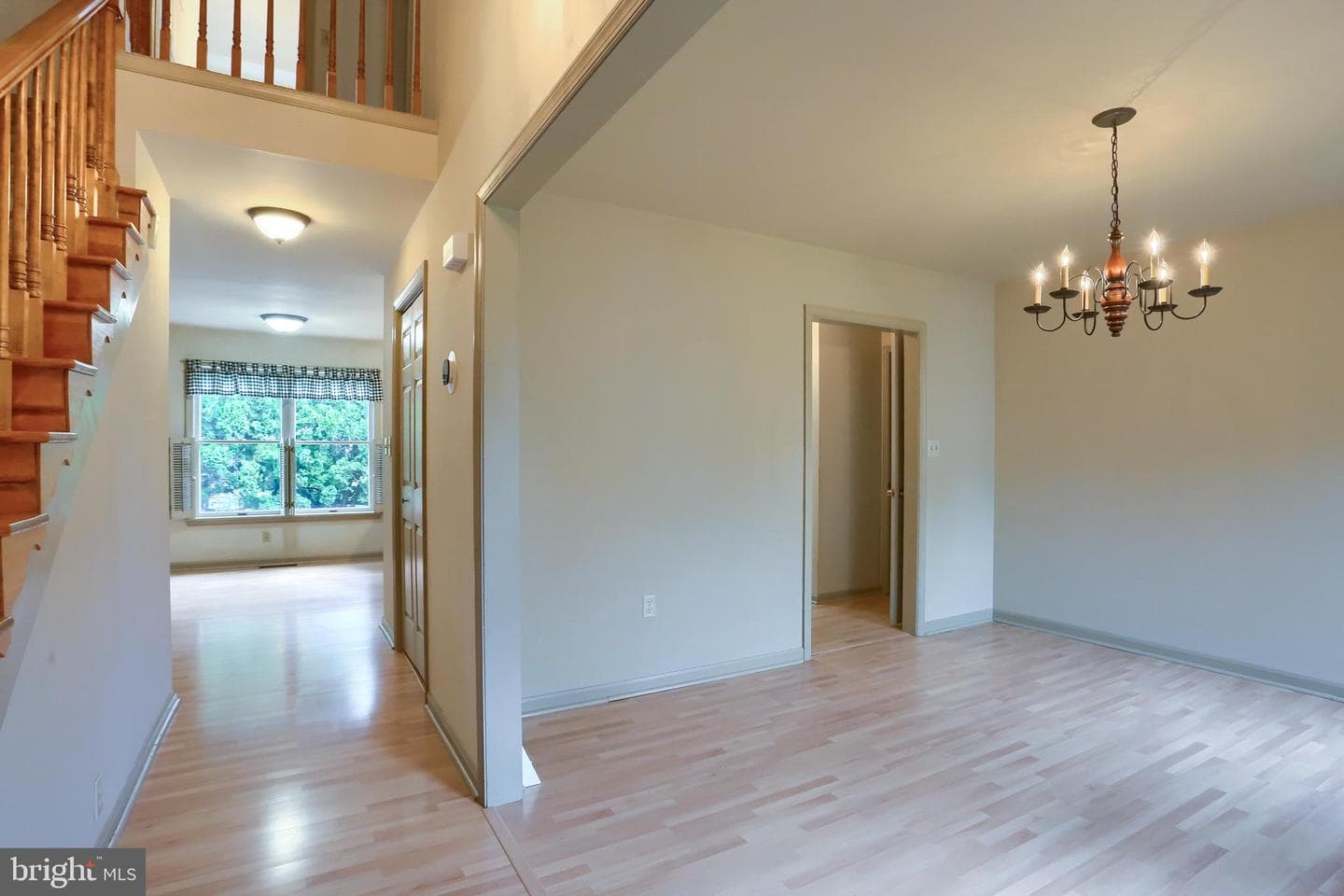 19 Paddock Lane photo 7