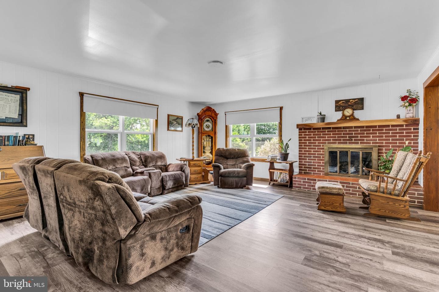54 Lovers Ln photo 18