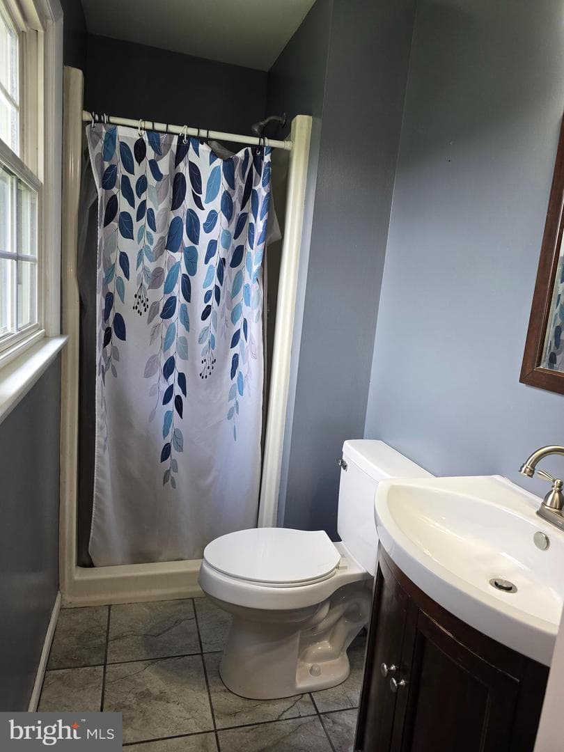 17 Jane Lane photo 18