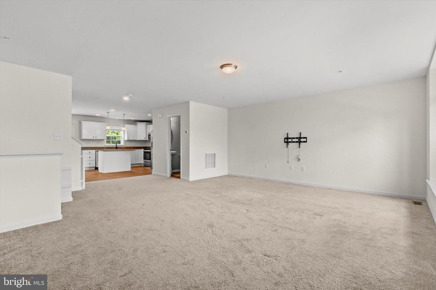 5515 Laurel Valley Lane photo 4