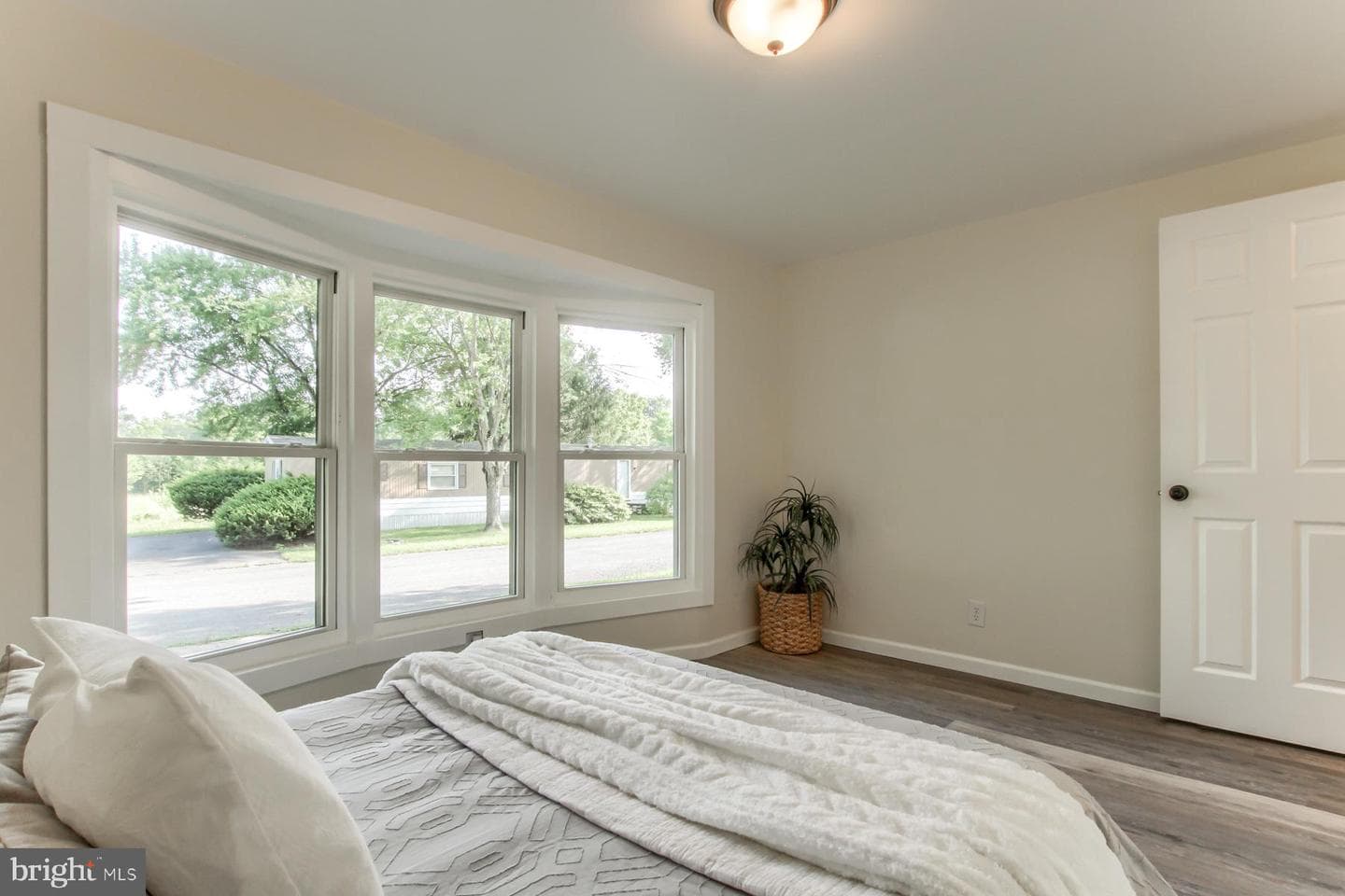 37 Creekside Lane photo 28