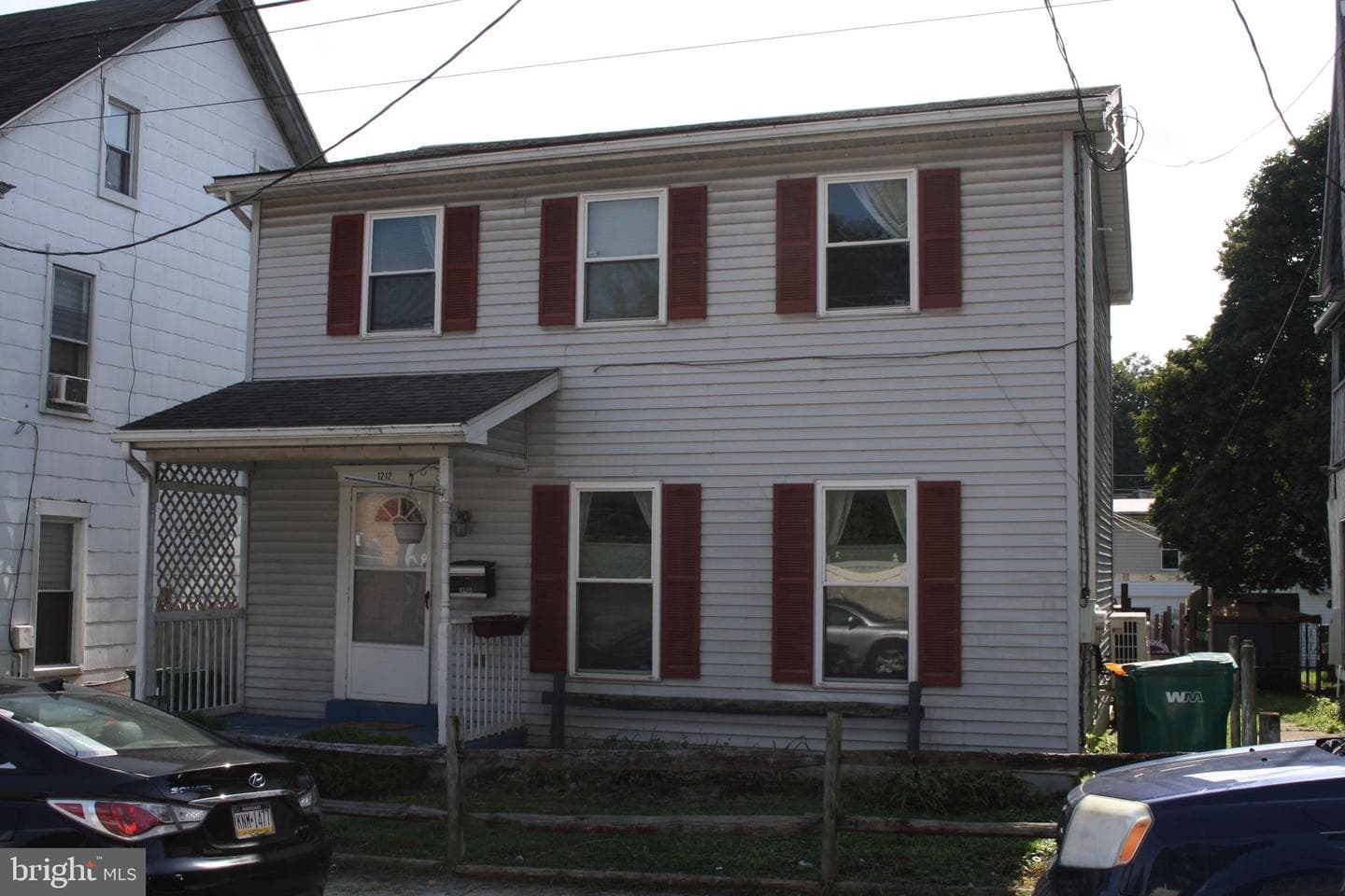 1212 2nd Street photo 2