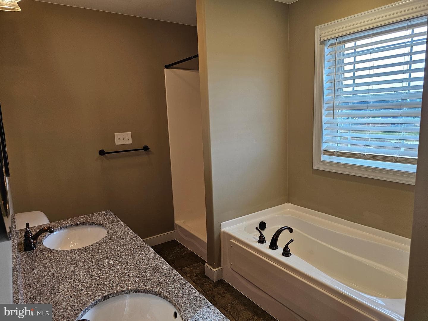 808 Southwood Drive photo 32