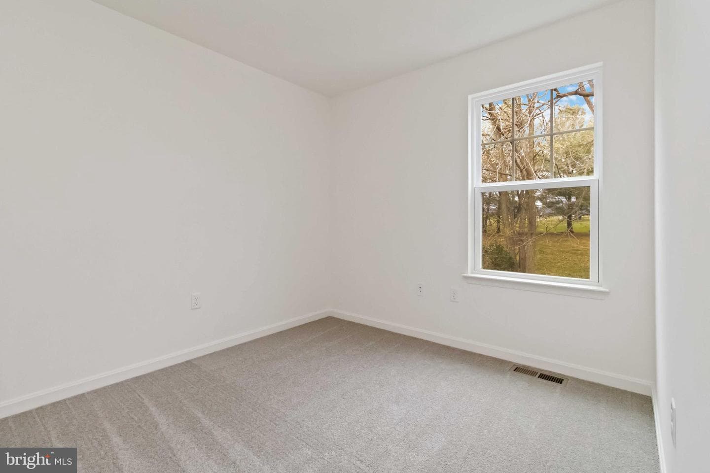 51 Bennington Way photo 13