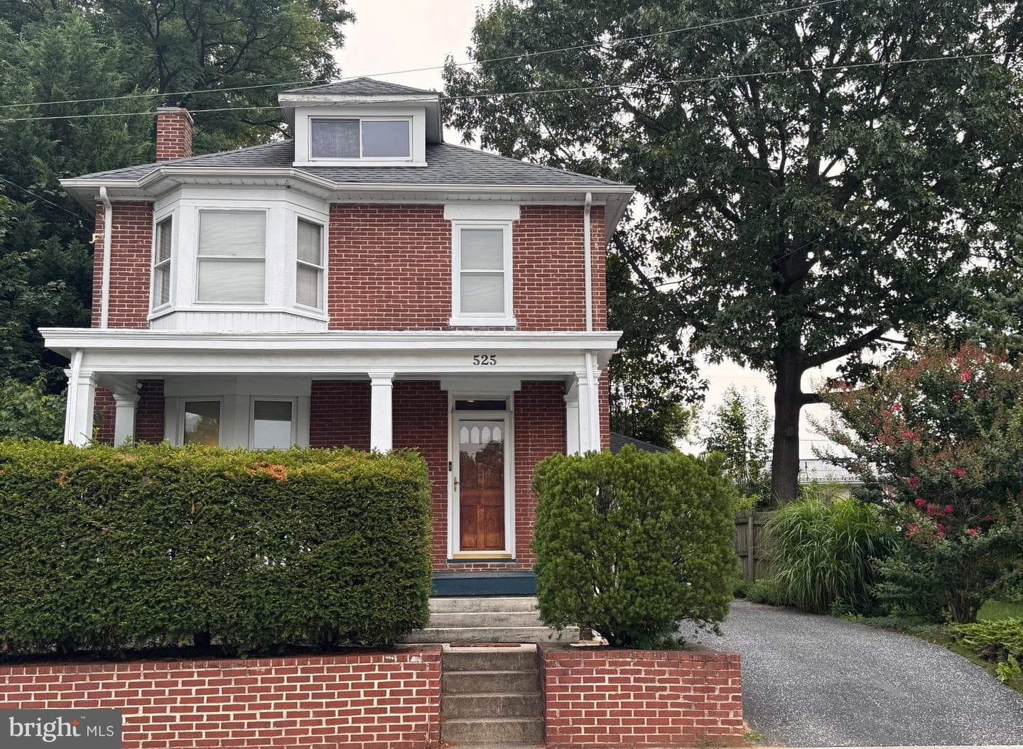 525 S Bedford Street photo 1