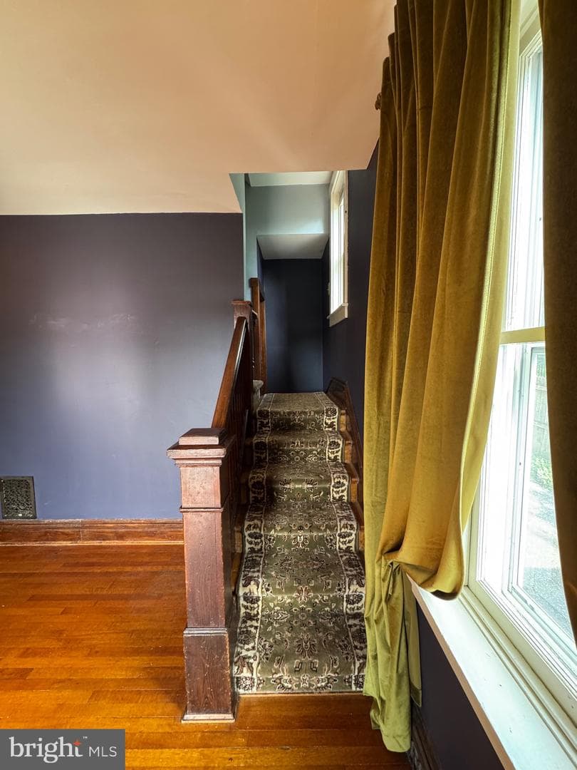 525 S Bedford Street photo 11