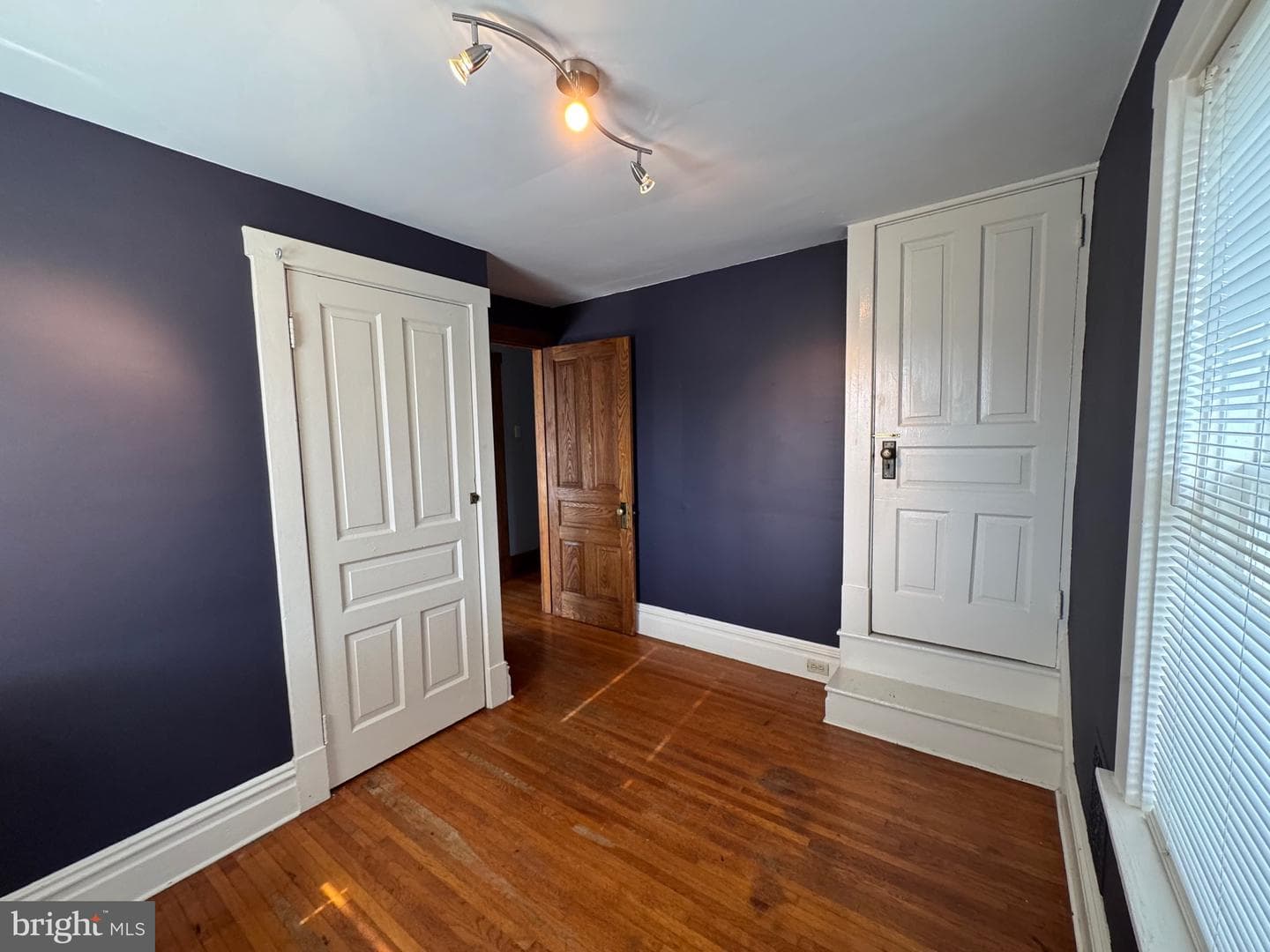 525 S Bedford Street photo 19