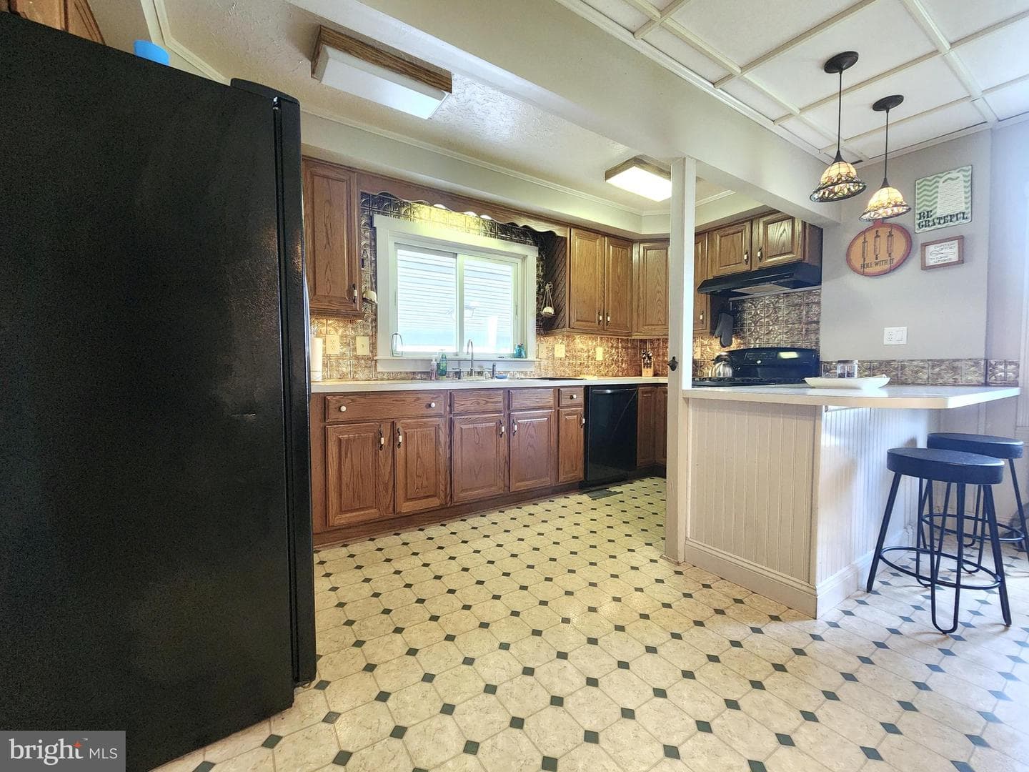 301 2nd Street photo 12