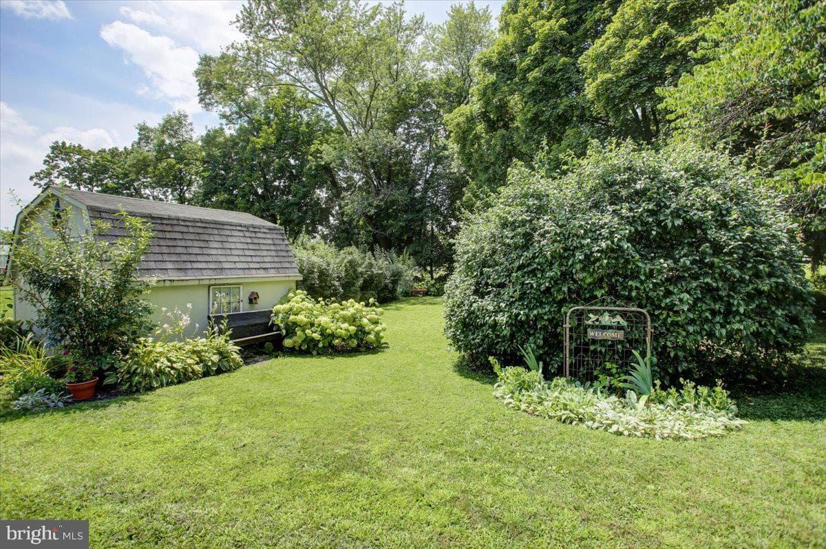 30 Wyrick Avenue photo 11