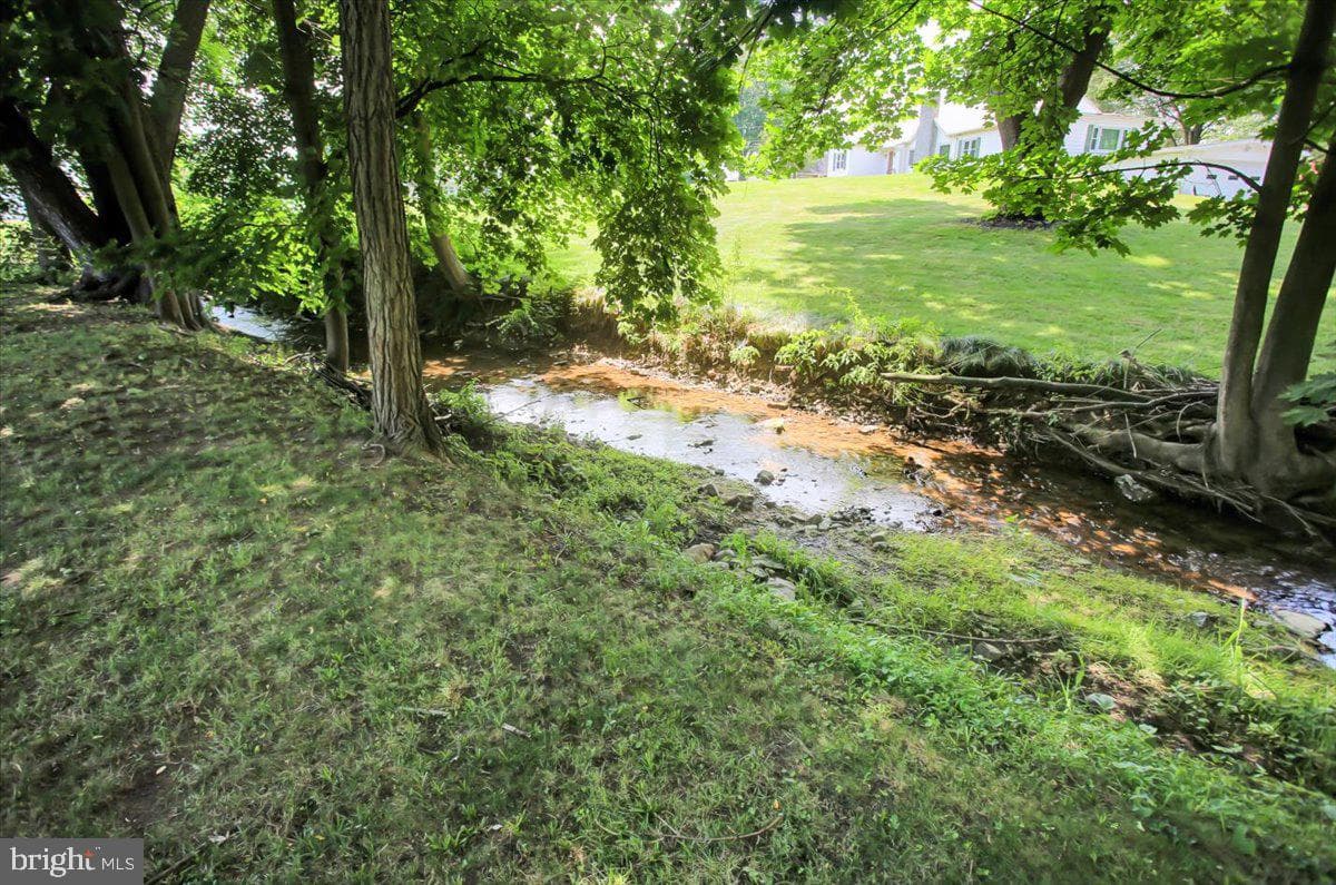 30 Wyrick Avenue photo 13