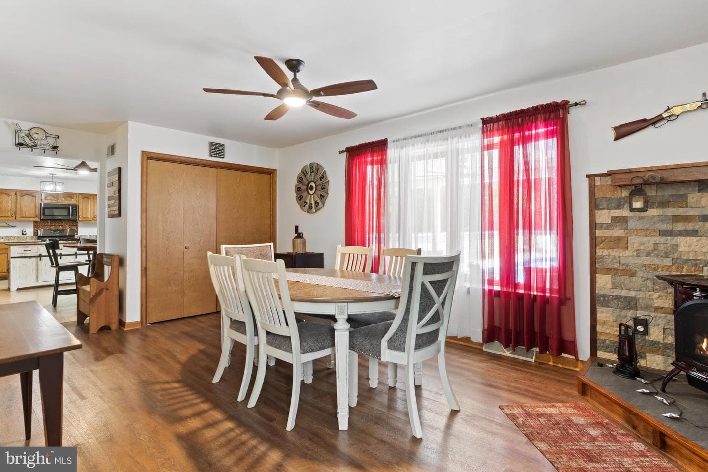 4 Wagner Drive photo 28