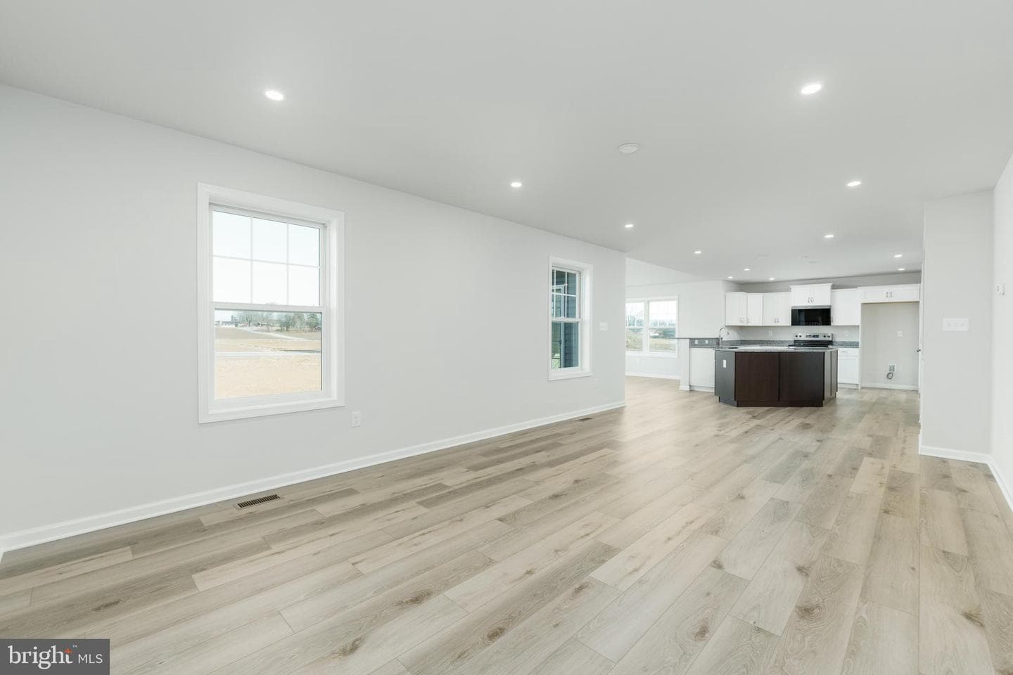 803 Greenwich Lane photo 16
