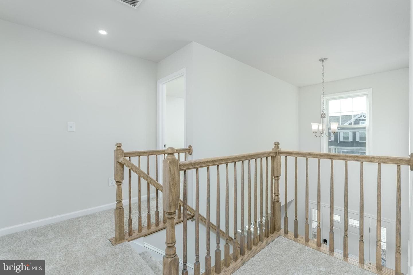 803 Greenwich Lane photo 21