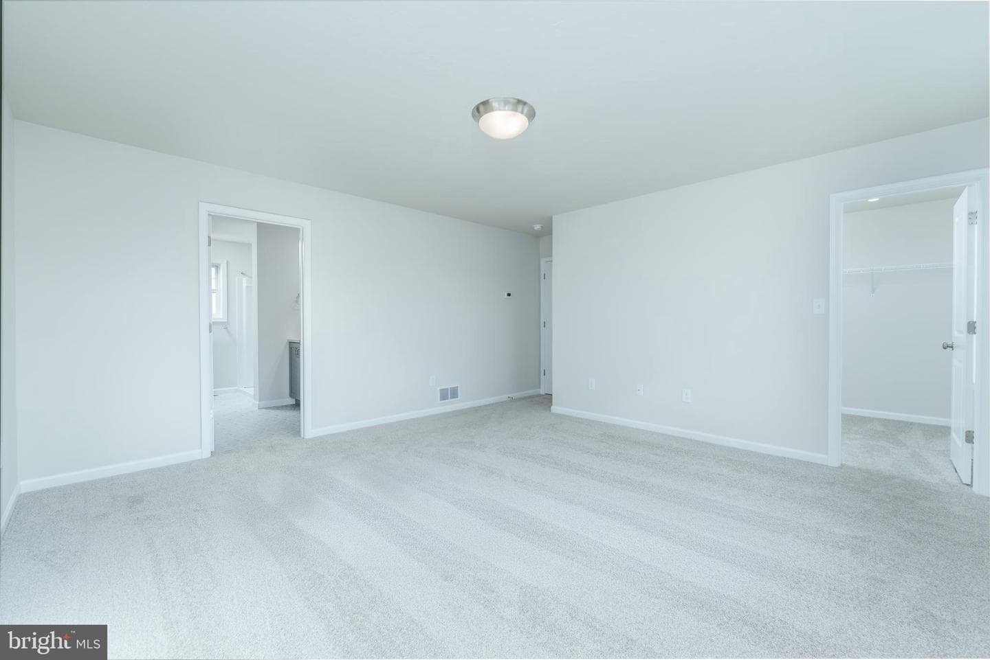 803 Greenwich Lane photo 29
