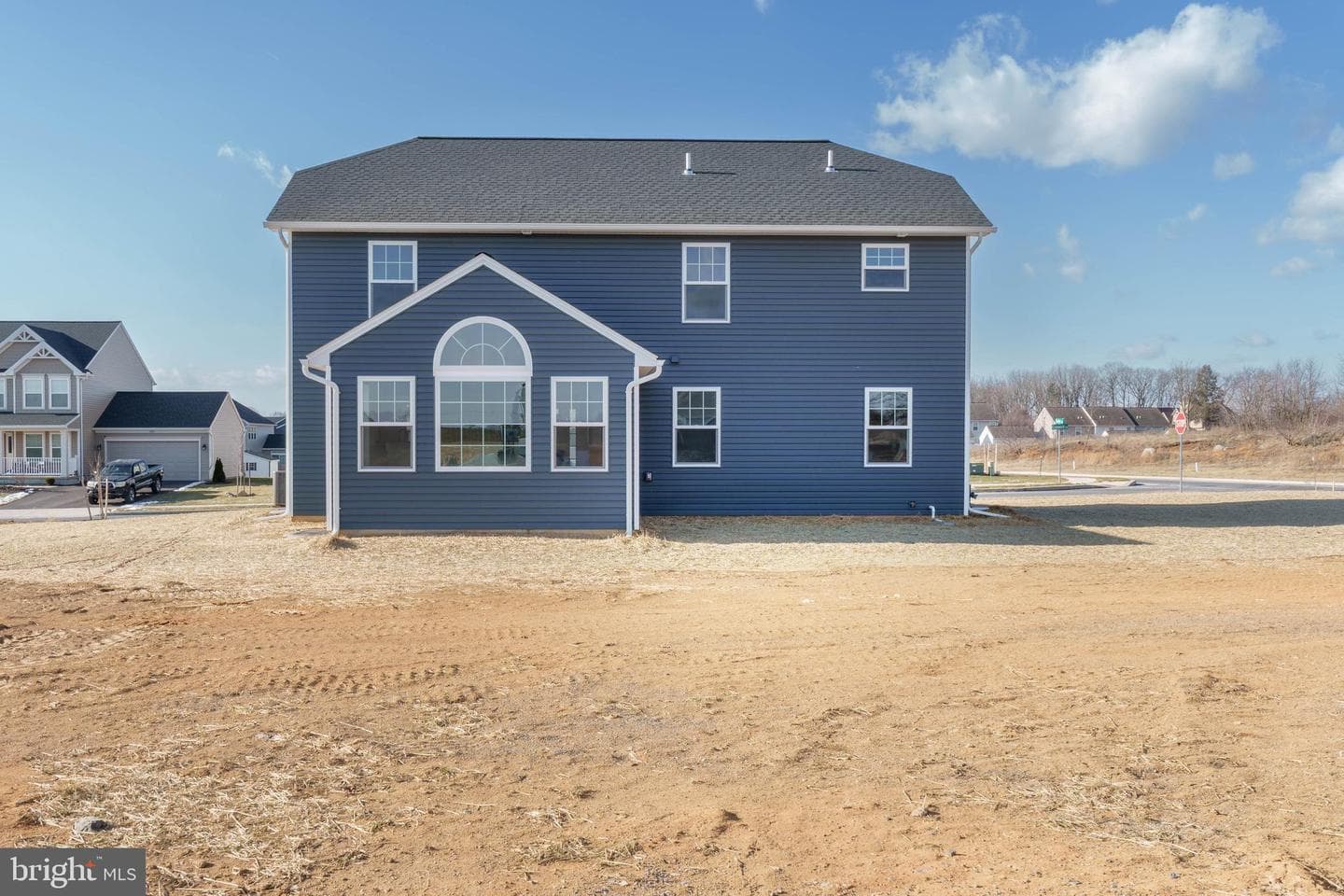 803 Greenwich Lane photo 3