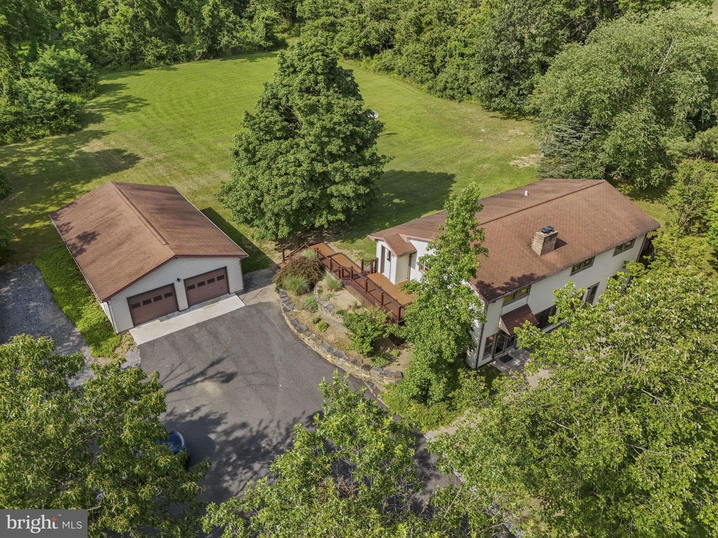 7366 Wertzville Road photo 17