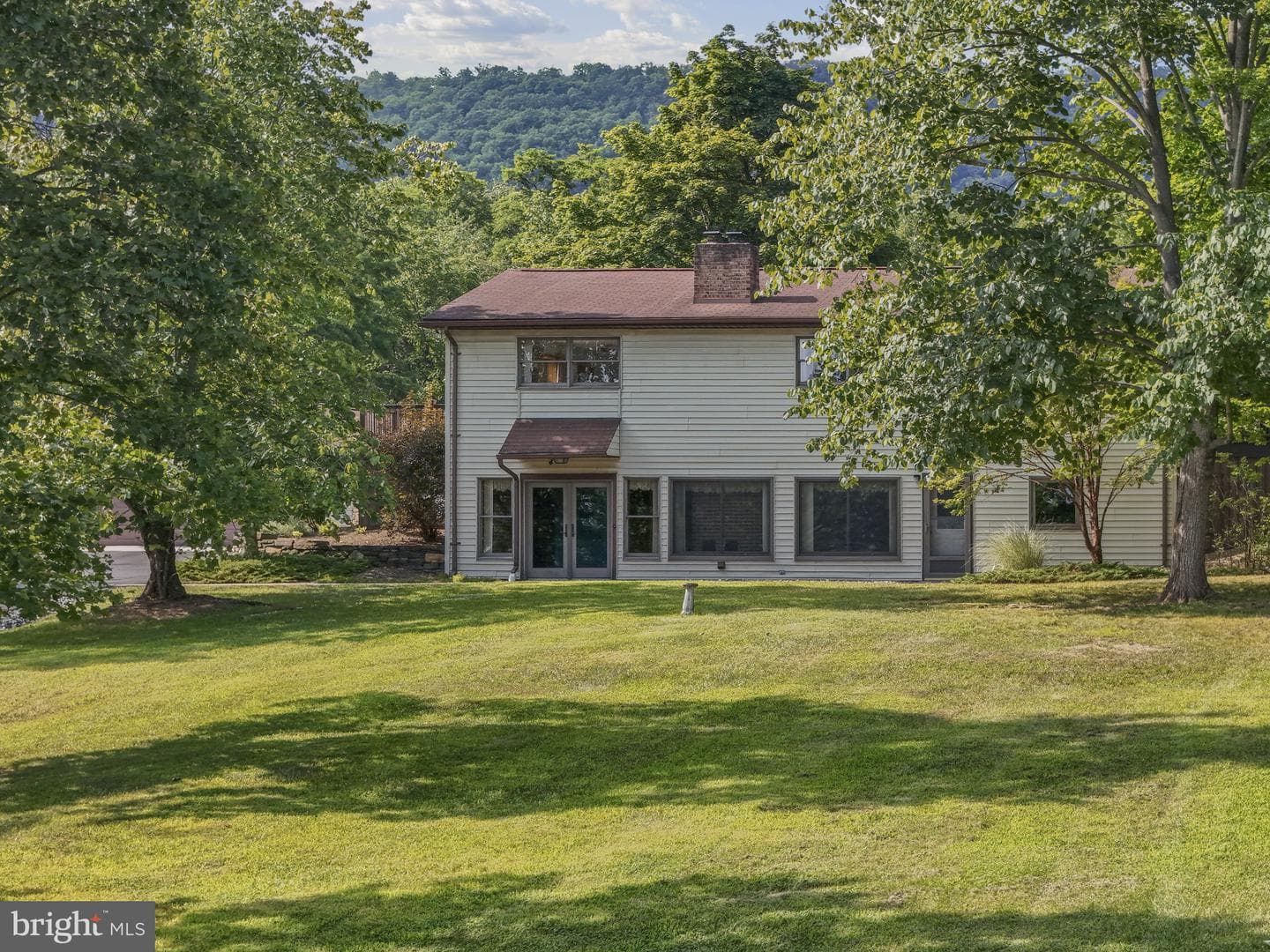 7366 Wertzville Road photo 3