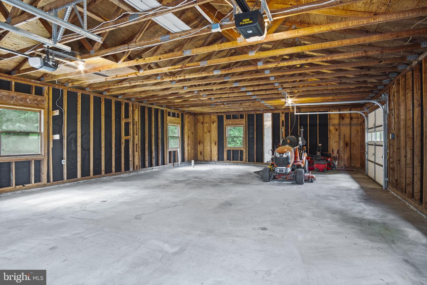 7366 Wertzville Road photo 56